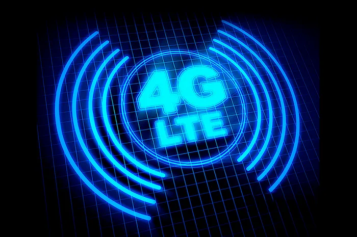 中控 4G LTE 网络通讯与数据上报示意